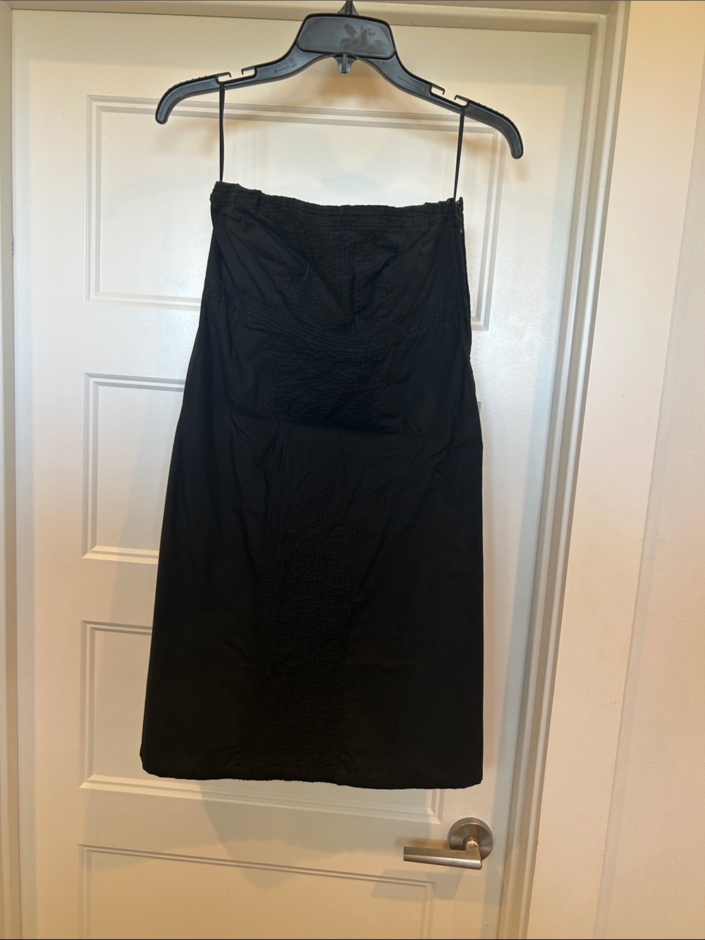 GAP Black Strapless Midi Dress